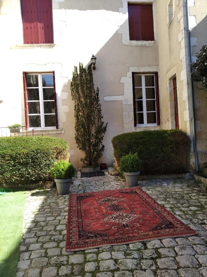 Le Logis De Saint Cyr Aparthotel Issoudun Exterior photo